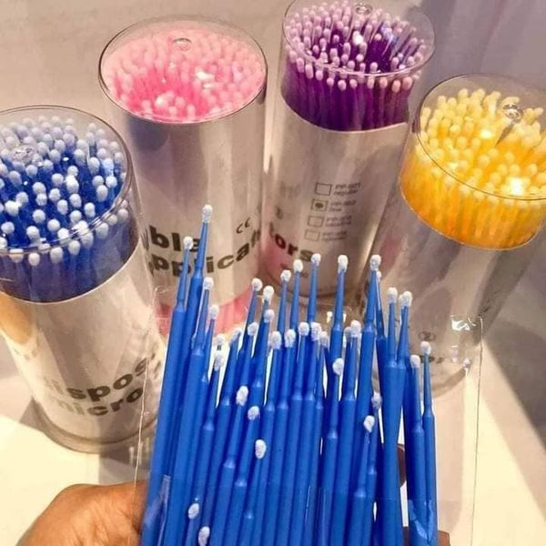 Tăm bông nhựa ủ tê phun xăm, nối mi gói 100 cây