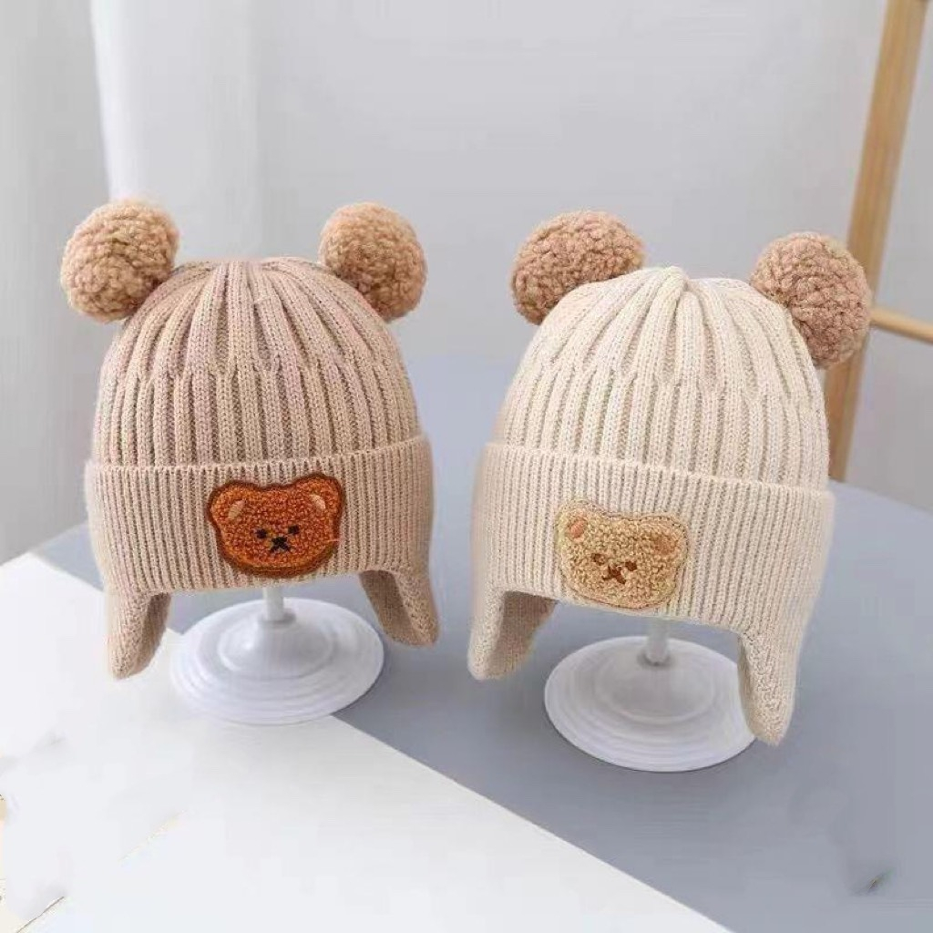 Nón len cho bé chùm tai có thêu  hình gấu hai quả bông ấm áp dễ thương từ 5 tháng đến 3 tuổi