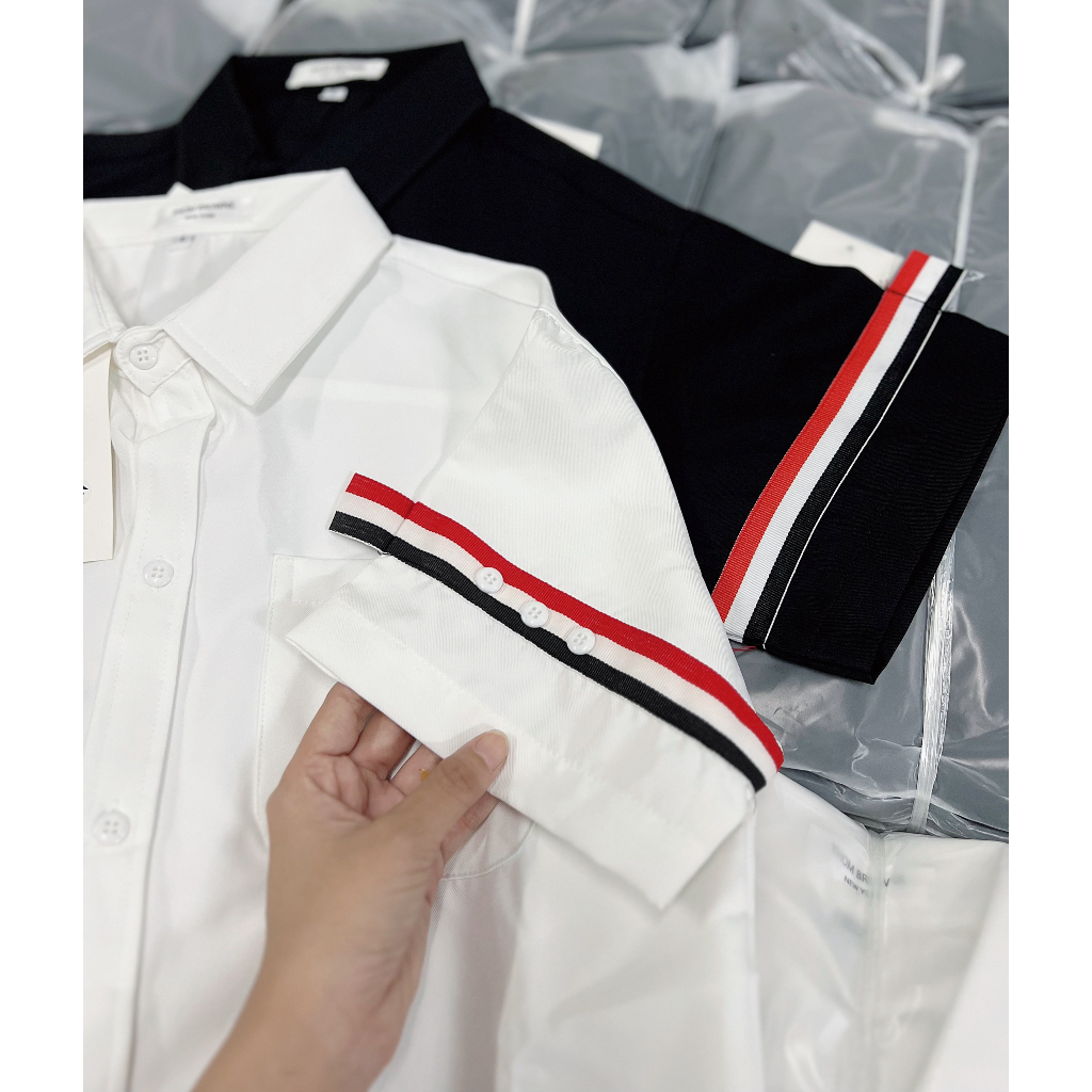 Áo Sơ Mi Thom Browne Trắng Ngắn Tay Vải Cotton Lụa Cao Cấp Mẫu Hot 2023