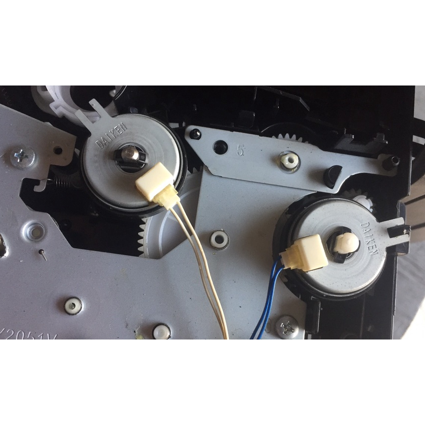 Motor máy in Brother 2240