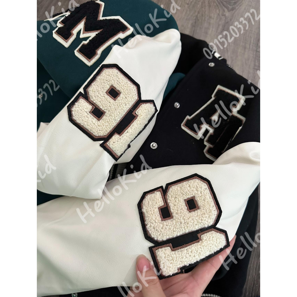 Áo khoác bomber thêu AM HzM cho bé