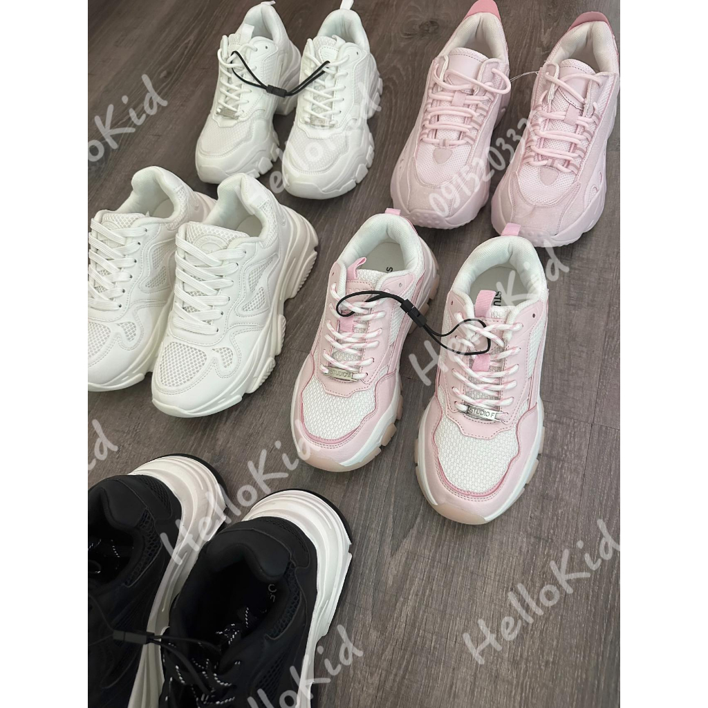 Giày thể thao studio dư xịn