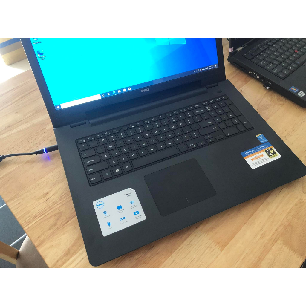 DELL INSPIRON 5748 CORE I3 4005U RAM 8G SSD 256G 17.3INCH