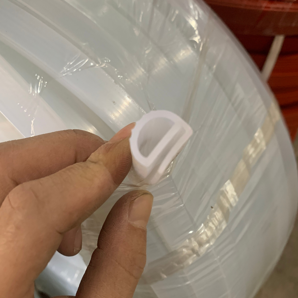 Gioăng xilicon chịu nhiệt chữ E lắp cho cánh tủ cơm, tủ hấp, tủ sấy bán theo mét.(ron xilicon)