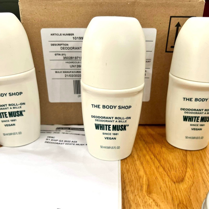 Lăn khử mùi The Body Shop White Musk Deodorant 50 ml  Nam và Nữ