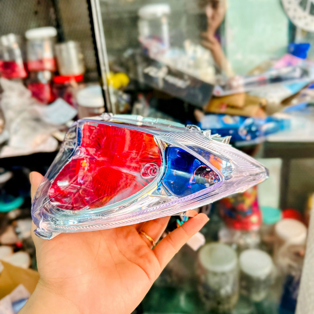 Meca đèn lái sau Spark Exciter 135 4S Sirius