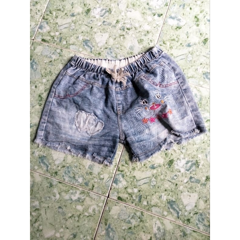 Quần bé gái 25kg