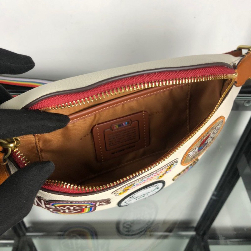 Túi Bao Tử Charter Belt Bag 7 With Patches