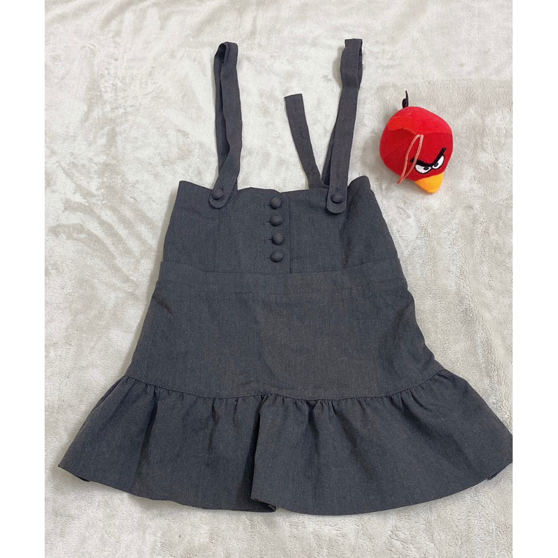 Đầm yếm 2hand bé gái