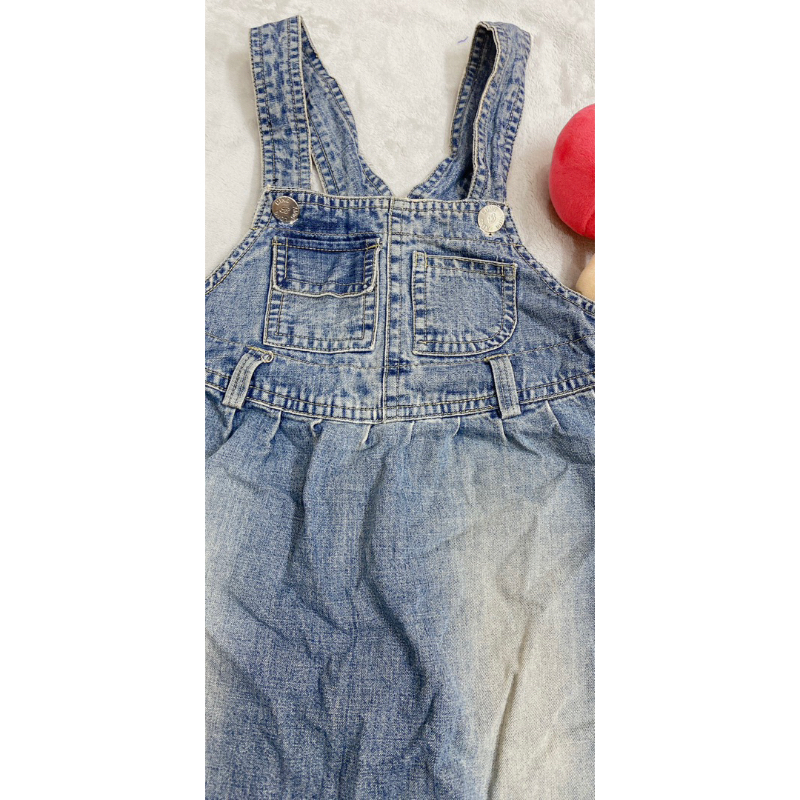 Yếm jean xanh bạc 2hand bé gái