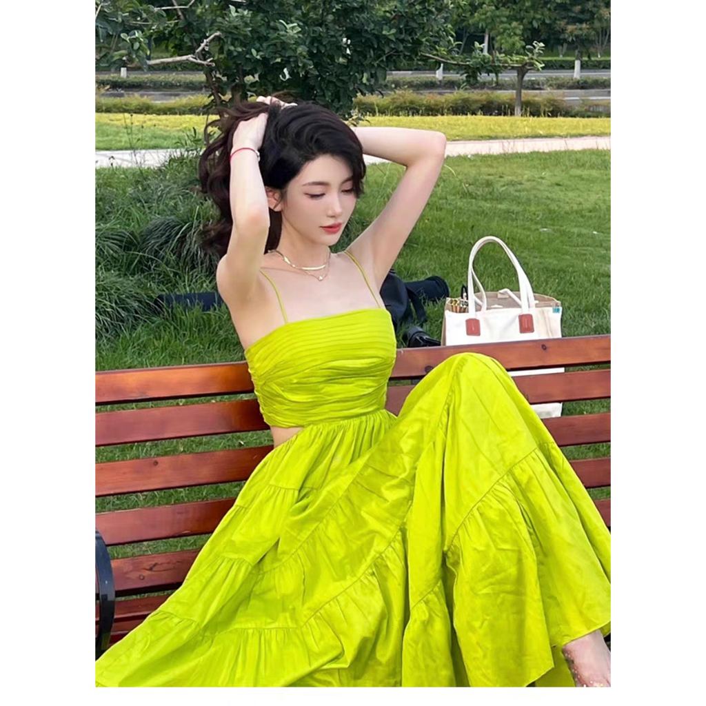 Váy maxi xanh chuối cut out eo lưng cực xinh - MS084
