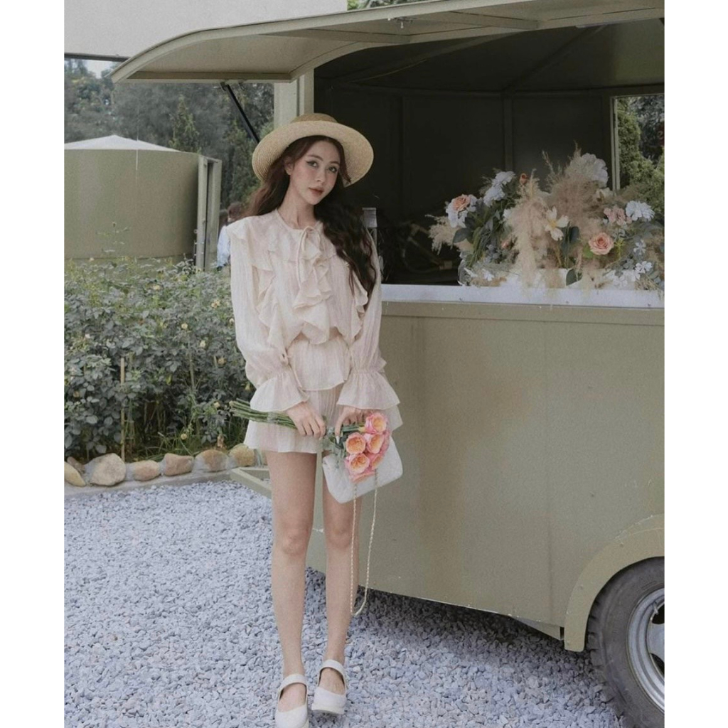SET Áo voan nude viền bèo kèm Chân Váy tầng NÀNG CLOSET