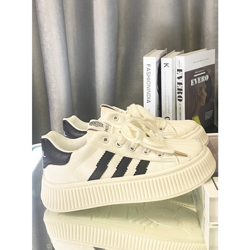 Giày sneaker thể thao 2023 nữ học sinh giá rẻ màu trắng xinh xắn độn đế nữ hottrend mùa đông