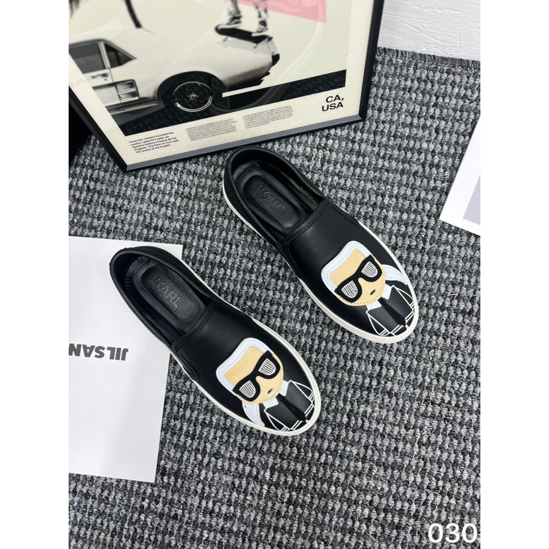 Giày slipon karl - giầy lười ông già đeo kính hình thêu nổi , đế cao su non latex