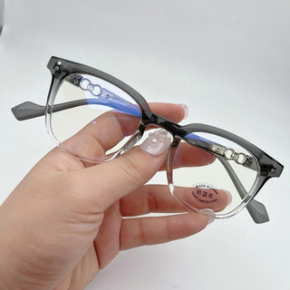Kính Cận Trẻ Trung Gọng Kiểu