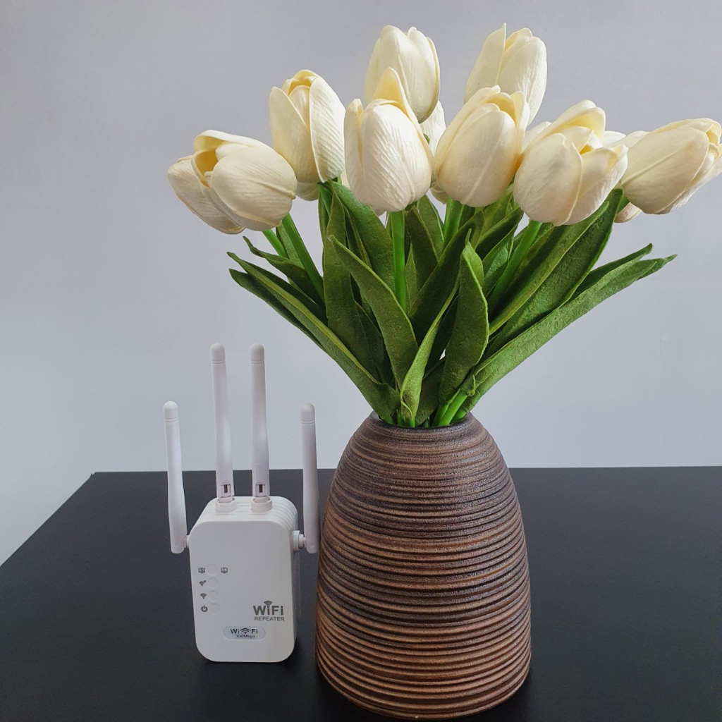 Kích Sóng Wifi 4 Râu Ăng Ten Phát Xuyên Tường Chuẩn N Tốc Độ 300mbps Màu Trắng