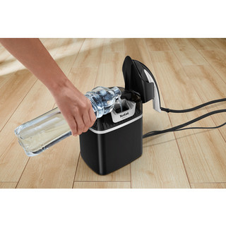 Bàn là cây Tefal QT1510E0