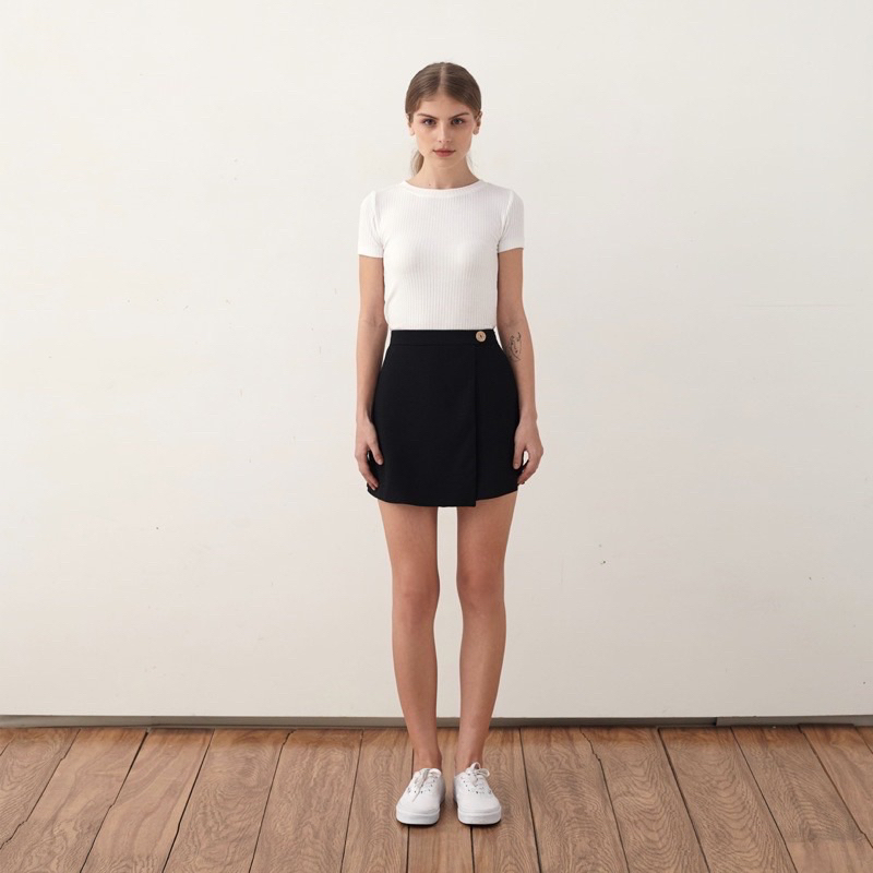 Quần váy and above