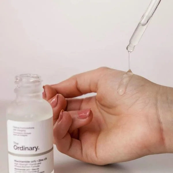 Tinh chất giảm mụn và giảm thâm The Ordinary Niacinamide 10% + Zinc 1% 30ml