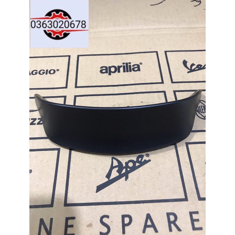 Mào ốp gáy vespa sprint chính hãng