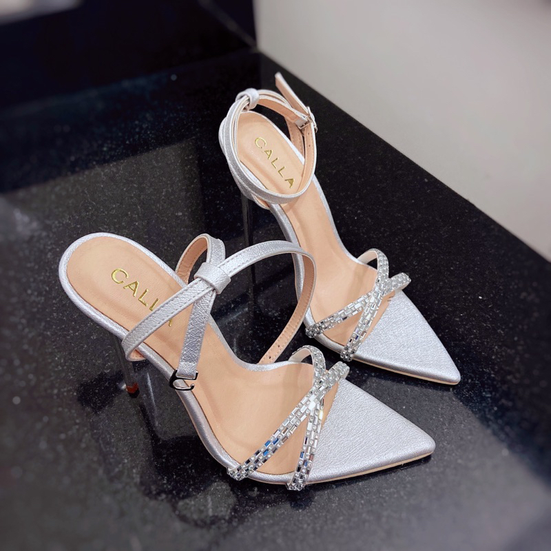 Sandal dây chéo mũi nhọn màu trắng bạc cao 8cm đến 12cm