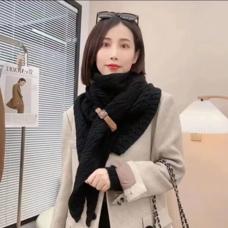 KHĂN CHOÀNG DỆT KIM THỜI TRANG