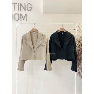 Áo blazer dáng ngắn