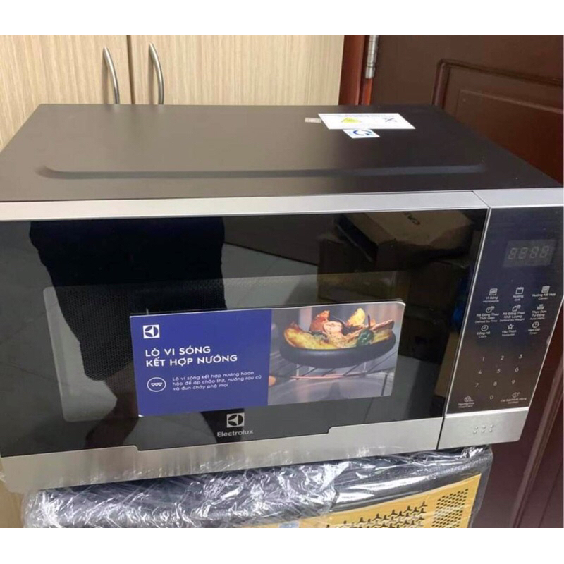 Lò vi sóng có nướng Electrolux EMG23DI9EBP 23 lít