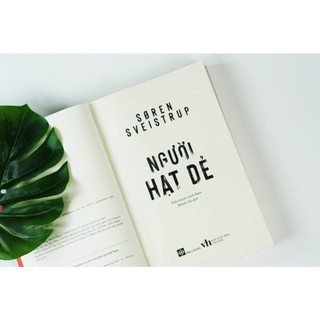 Sách trinh thám - Người hạt dẻ