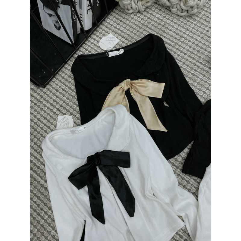 Set áo tay dài nơ ngực phối chân váy