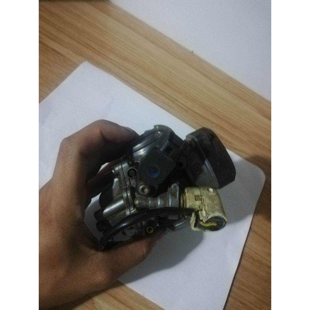 Bình xăng con Shark