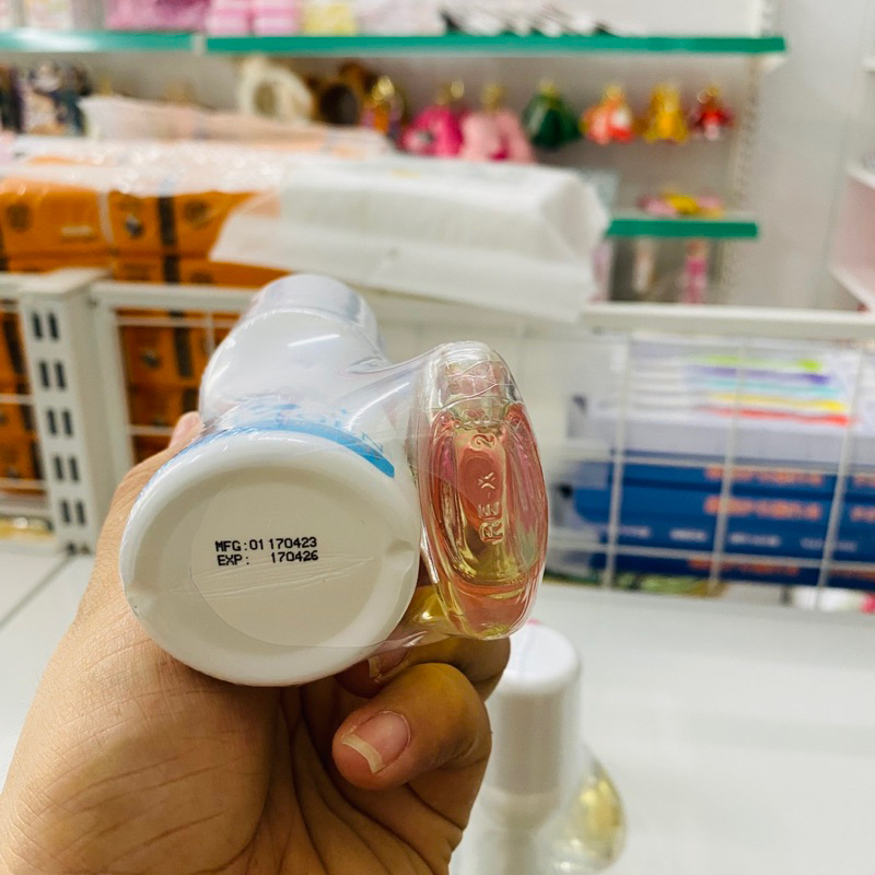 01 Lăn Khử Mùi Snail Thái Lan 50ml