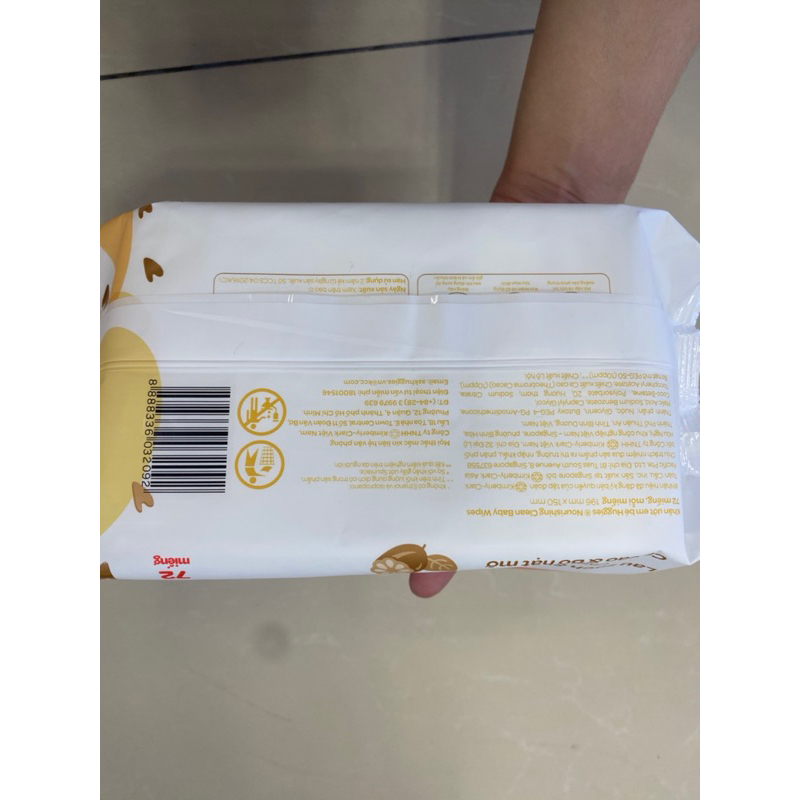 Khăn ướt Huggies chiết xuất Ca cao và Bơ hạt mỡ gói 72 miếng