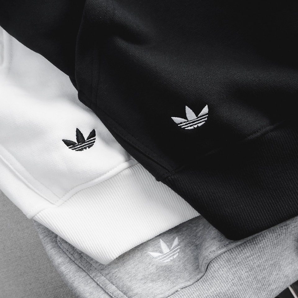 Áo Hoodie Adidass AUTHENTIC HM1870. Áo nỉ Adidass.