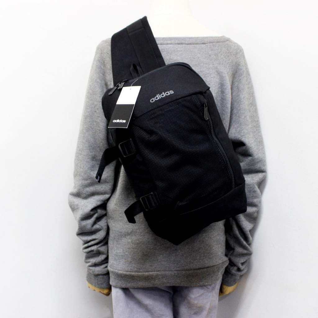 TÚI ĐEO CHÉO ADIDAS. TÚI ĐỰNG LAPTOP, MÁY TÍNH BẢNG. 37X25