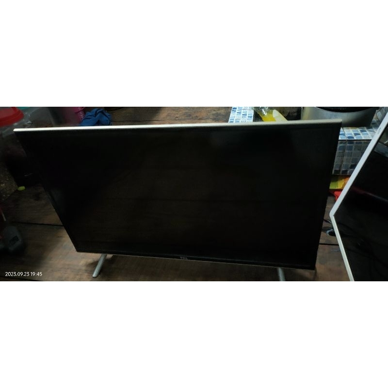 Xác tivi cũ TCL 32inch hư màn hư led