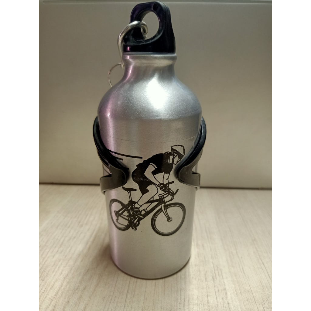 Bình nước treo xe đạp chất liệu Nhôm dung tích 500ml kèm giá treo bình - dành cho xe đạp thể thao
