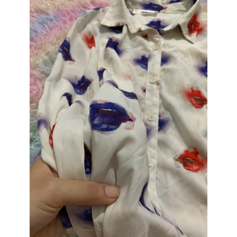 Áo sơ mi họa tiết xinh