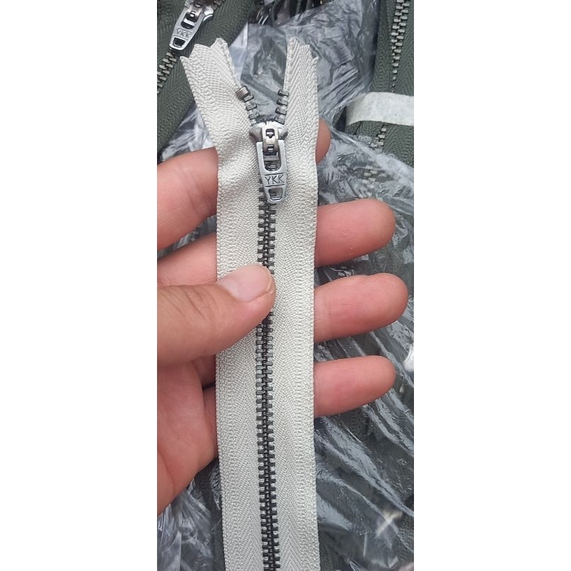 Khóa quần đồng ykk tổng chiều dài 15cm 16cm đủ các màu