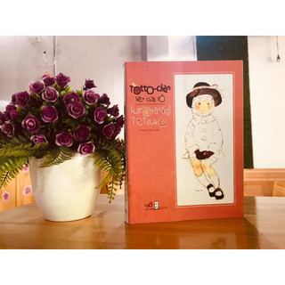 Sách - Tottochan bên cửa sổ