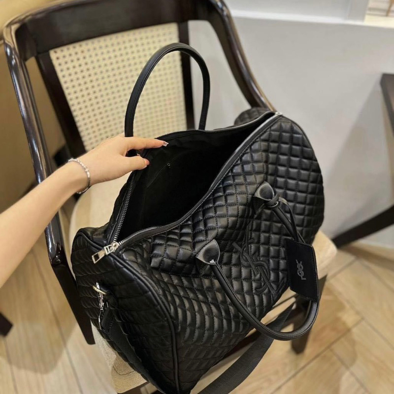 Túi du lịch i ét eo thêu logo tag treo hàng cao cấp size 30x50cm