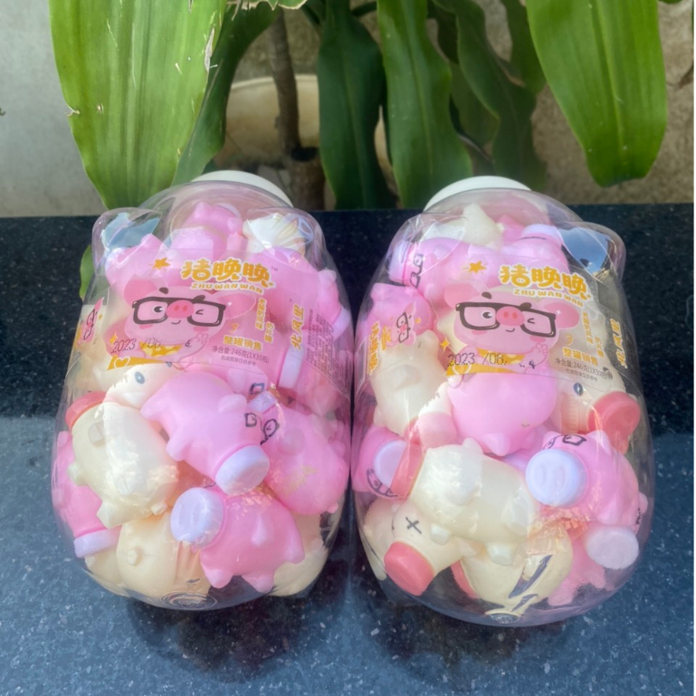 Hộp 30 Lọ Kẹo Viên Nén Sữa Chua Hình Chú Lợn