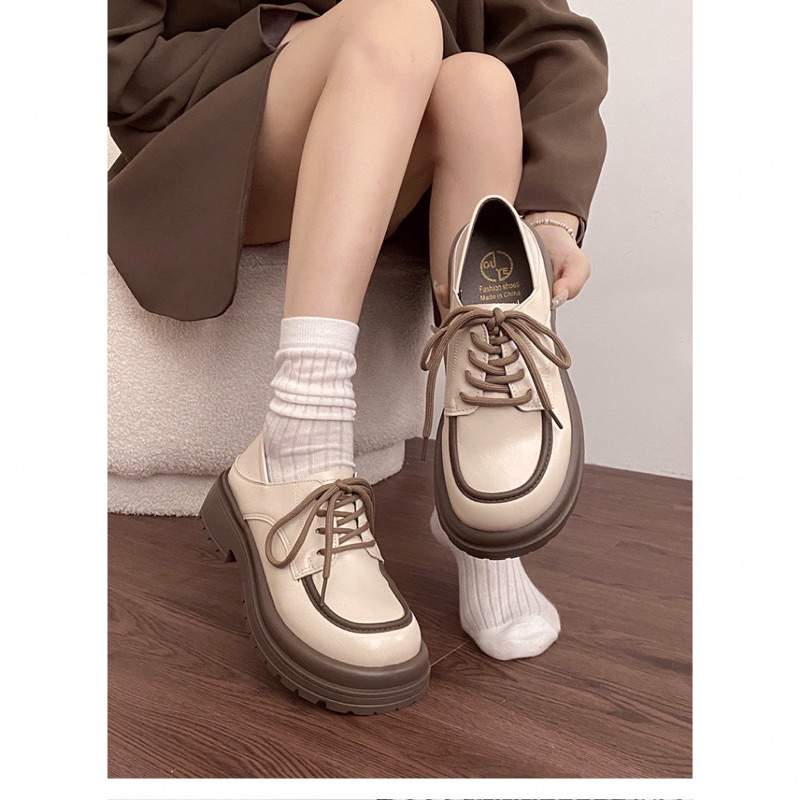 Giày oxford buộc dây đế nâu hai màu đen trắng phong cách trẻ trung năng động