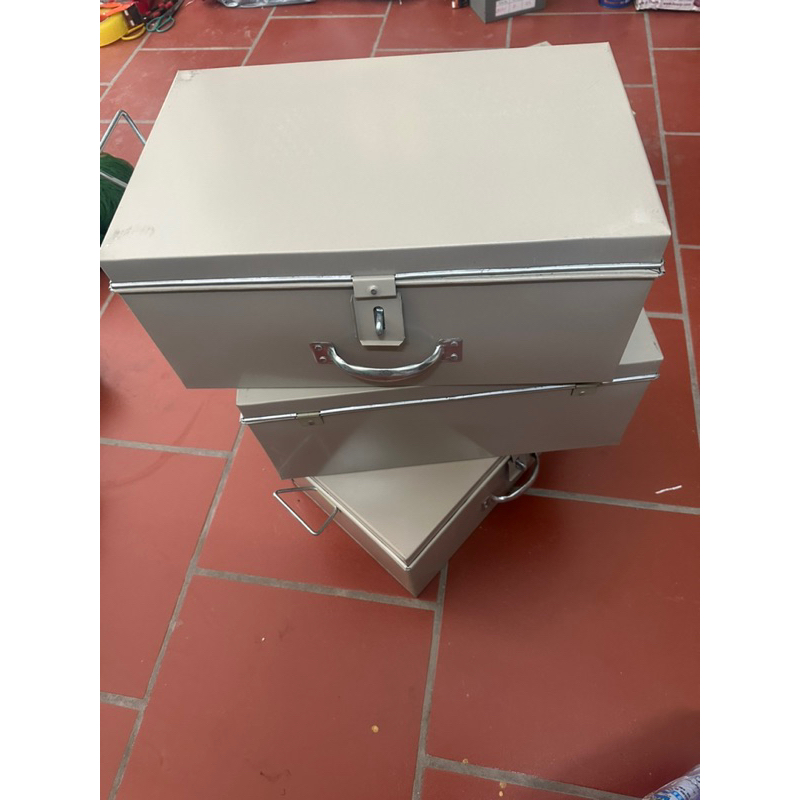 Hòm tôn đựng đồ kích thước 45cm x 29cm x19cm