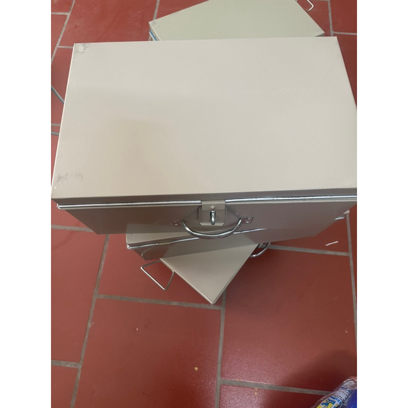 Hòm tôn đựng đồ kích thước 45cm x 29cm x19cm