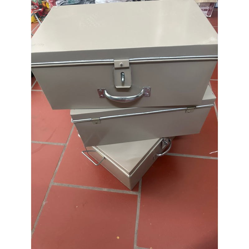 Hòm tôn đựng đồ kích thước 45cm x 29cm x19cm