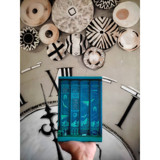 Sách - Thư viện nửa đêm