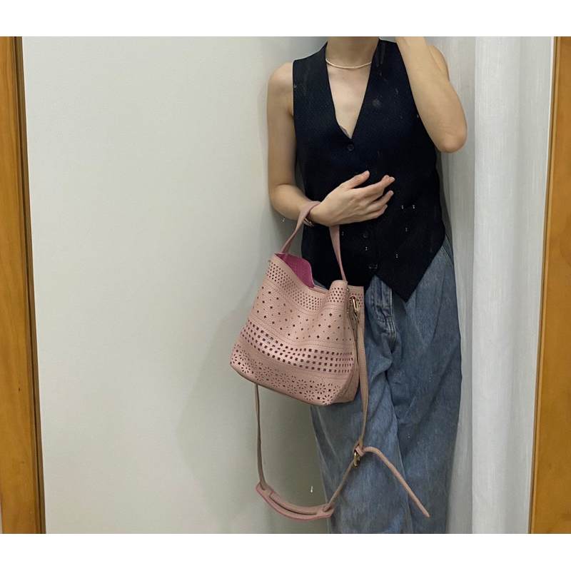 Túi 2 kiểu vintage da cắt laser màu hồng phấn - secondhand