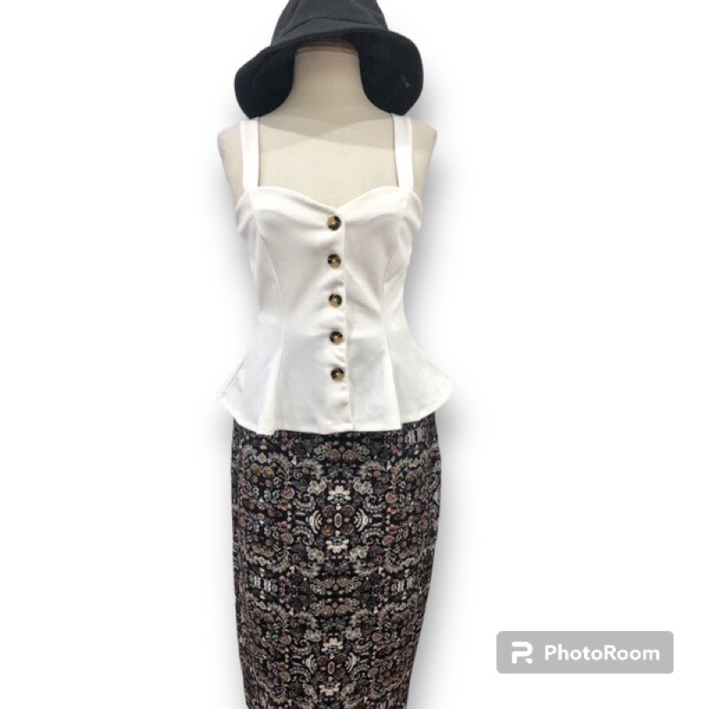 áo dây peplum f21 tôn dáng vải tây cát cúc ngà (chân váy link khác)