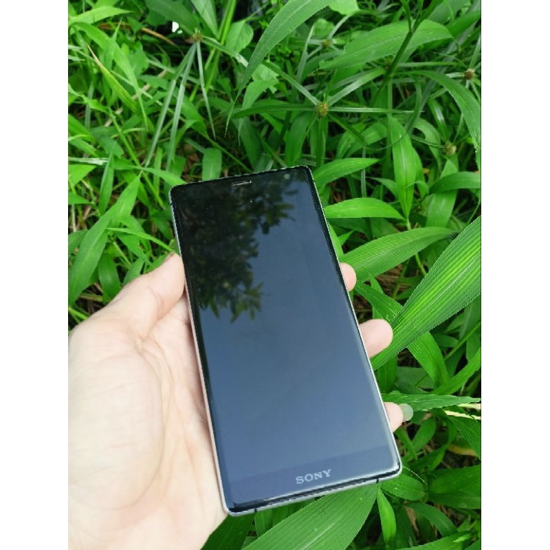 Điện thoại SONY XPERIA XZ2 chip 845